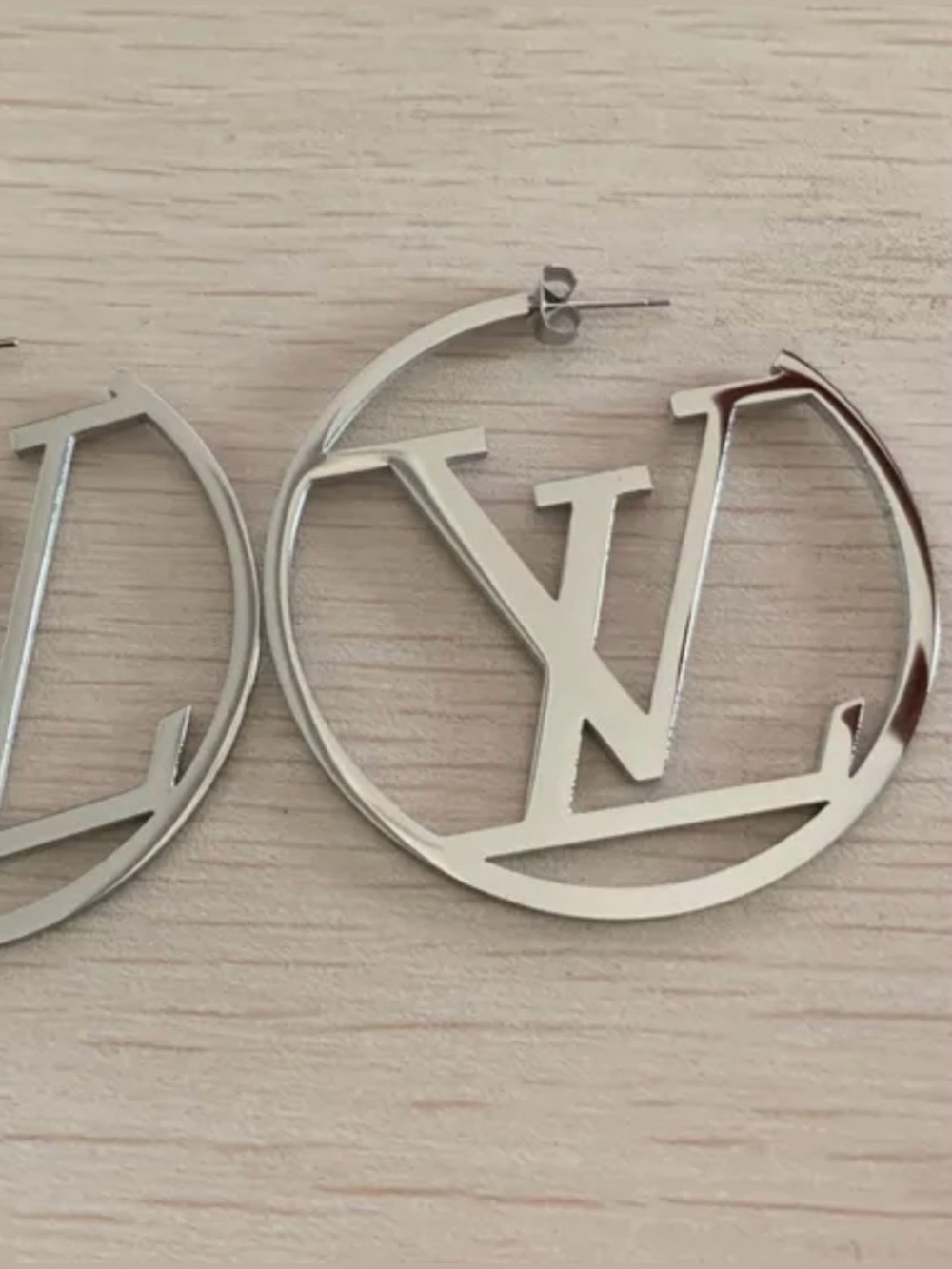 Fashion Jewelry Silver Plated
L-V Initial Luxury Hoop Earrings - Picture 2 of 2